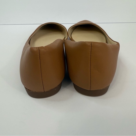 Chic Tan Pointed Flats - Picture 3 of 7
